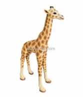 LITTLE GIRAFFE STATUE 145 CM | KA-PM92